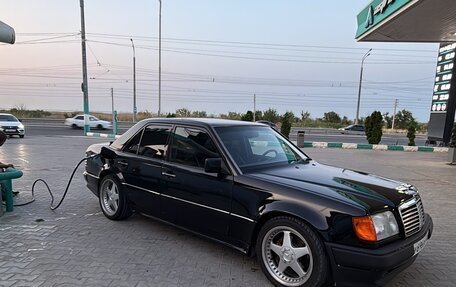 Mercedes-Benz W124, 1993 год, 1 000 000 рублей, 1 фотография