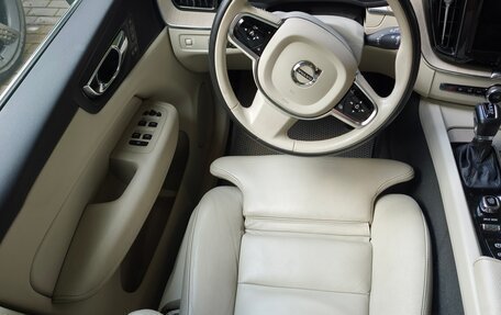 Volvo XC60 II, 2020 год, 3 700 000 рублей, 11 фотография