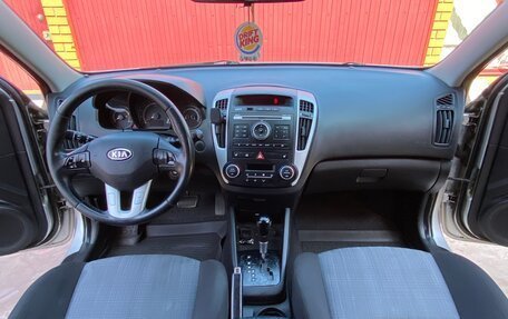 KIA cee'd I рестайлинг, 2011 год, 1 000 000 рублей, 13 фотография