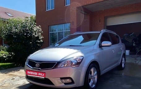 KIA cee'd I рестайлинг, 2011 год, 1 000 000 рублей, 2 фотография