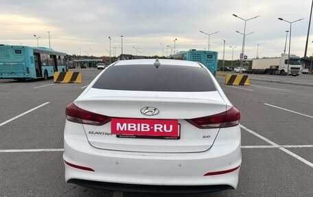Hyundai Elantra VI рестайлинг, 2017 год, 1 280 000 рублей, 5 фотография