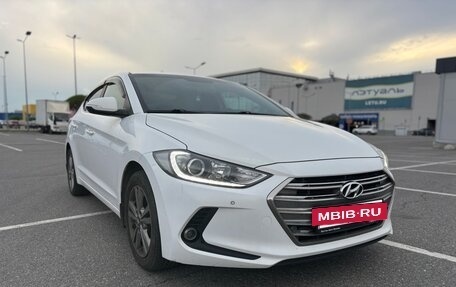 Hyundai Elantra VI рестайлинг, 2017 год, 1 280 000 рублей, 9 фотография