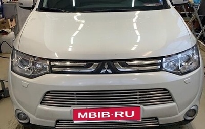 Mitsubishi Outlander III рестайлинг 3, 2013 год, 1 750 000 рублей, 1 фотография