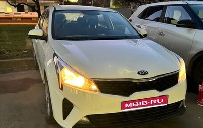 KIA Rio IV, 2021 год, 1 650 000 рублей, 1 фотография