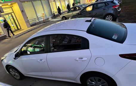KIA Rio IV, 2021 год, 1 650 000 рублей, 4 фотография