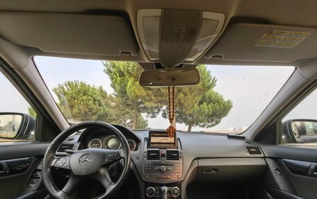 Mercedes-Benz C-Класс, 2008 год, 1 300 000 рублей, 10 фотография