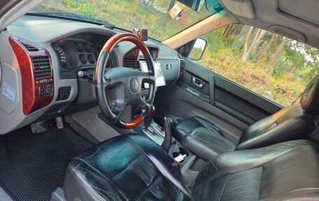 Mitsubishi Pajero III рестайлинг, 2004 год, 1 250 000 рублей, 8 фотография