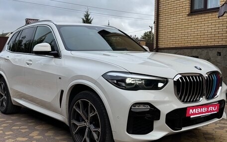 BMW X5, 2019 год, 6 950 000 рублей, 2 фотография
