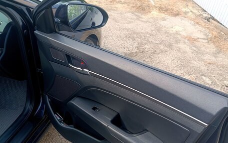 Hyundai Avante, 2019 год, 2 100 000 рублей, 24 фотография