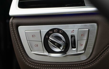 BMW 7 серия, 2016 год, 4 245 050 рублей, 18 фотография