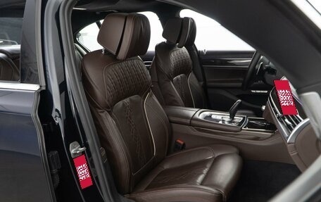 BMW 7 серия, 2016 год, 4 245 050 рублей, 9 фотография