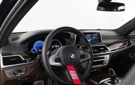 BMW 7 серия, 2016 год, 4 245 050 рублей, 13 фотография