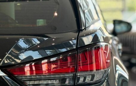 Lexus RX IV рестайлинг, 2020 год, 5 790 000 рублей, 30 фотография