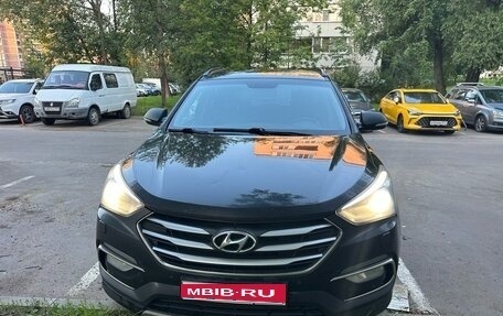 Hyundai Santa Fe III рестайлинг, 2017 год, 1 800 000 рублей, 1 фотография