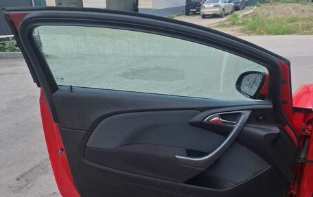 Opel Astra J, 2011 год, 1 050 000 рублей, 14 фотография