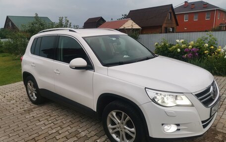 Volkswagen Tiguan I, 2011 год, 1 549 000 рублей, 13 фотография