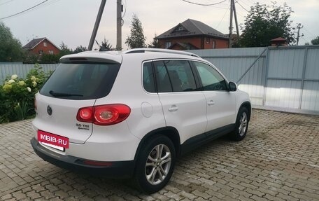 Volkswagen Tiguan I, 2011 год, 1 549 000 рублей, 2 фотография
