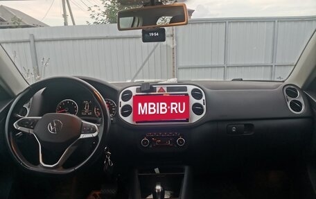 Volkswagen Tiguan I, 2011 год, 1 549 000 рублей, 4 фотография