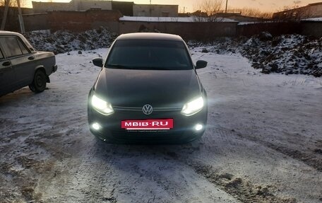Volkswagen Polo VI (EU Market), 2012 год, 800 000 рублей, 6 фотография