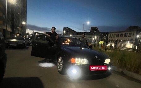 BMW 5 серия, 2000 год, 645 000 рублей, 2 фотография