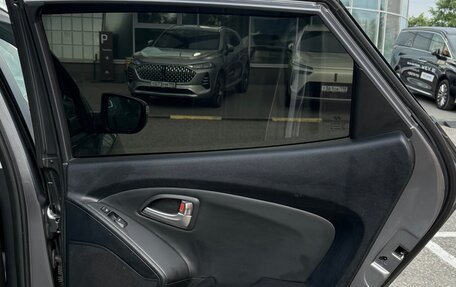 Hyundai ix35 I рестайлинг, 2013 год, 1 300 000 рублей, 24 фотография
