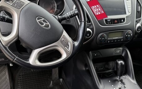 Hyundai ix35 I рестайлинг, 2013 год, 1 300 000 рублей, 12 фотография