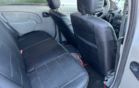 Renault Logan I, 2006 год, 299 900 рублей, 24 фотография