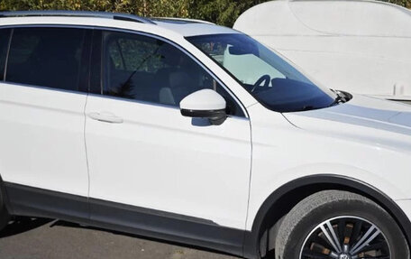 Volkswagen Tiguan II, 2017 год, 2 фотография