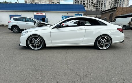 Mercedes-Benz E-Класс, 2012 год, 2 470 000 рублей, 15 фотография