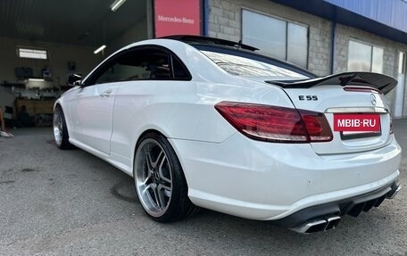 Mercedes-Benz E-Класс, 2012 год, 2 470 000 рублей, 13 фотография