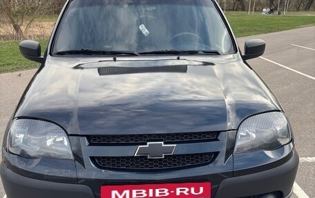 Chevrolet Niva I рестайлинг, 2020 год, 720 000 рублей, 2 фотография