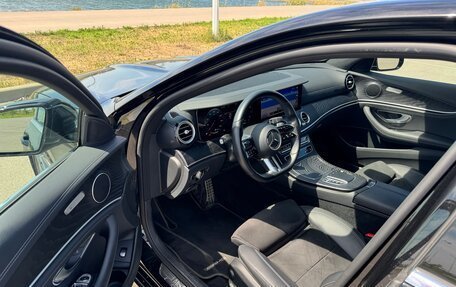 Mercedes-Benz E-Класс, 2021 год, 5 950 000 рублей, 8 фотография