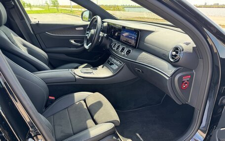 Mercedes-Benz E-Класс, 2021 год, 5 950 000 рублей, 12 фотография