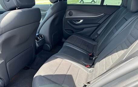 Mercedes-Benz E-Класс, 2021 год, 5 950 000 рублей, 14 фотография