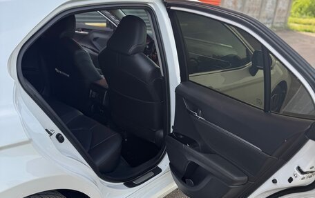 Toyota Camry, 2018 год, 2 200 000 рублей, 23 фотография