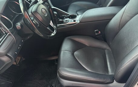 Toyota Camry, 2018 год, 2 200 000 рублей, 27 фотография