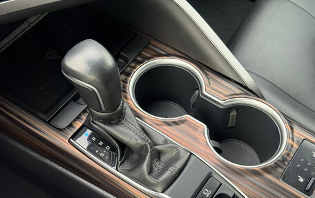 Toyota Camry, 2019 год, 2 595 000 рублей, 23 фотография