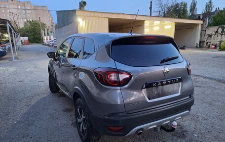 Renault Kaptur I рестайлинг, 2017 год, 1 450 000 рублей, 5 фотография