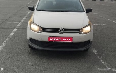 Volkswagen Polo VI (EU Market), 2013 год, 280 000 рублей, 1 фотография