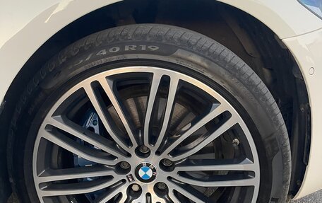 BMW 5 серия, 2019 год, 4 380 000 рублей, 14 фотография