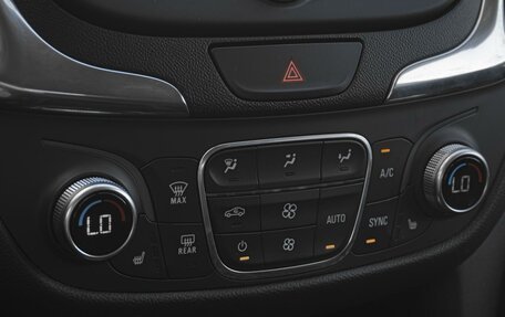 Chevrolet Equinox III, 2018 год, 1 589 000 рублей, 12 фотография