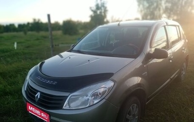 Renault Logan I, 2010 год, 450 000 рублей, 1 фотография