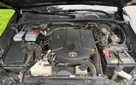 Toyota Hilux VIII, 2019 год, 3 700 000 рублей, 26 фотография