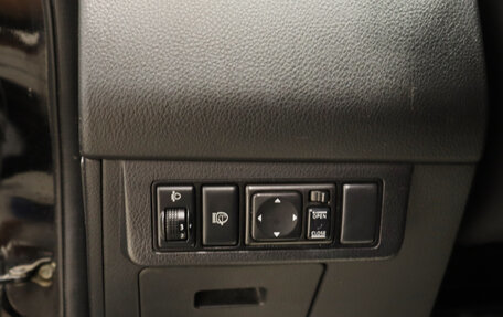 Nissan Tiida, 2010 год, 749 000 рублей, 9 фотография