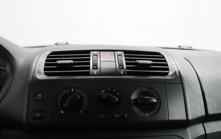 Skoda Fabia II, 2013 год, 749 000 рублей, 13 фотография