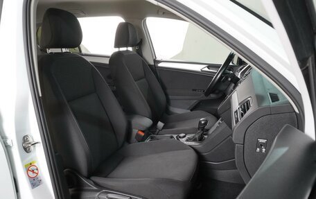 Volkswagen Tiguan II, 2019 год, 1 839 000 рублей, 8 фотография