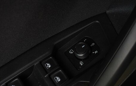 Volkswagen Tiguan II, 2019 год, 1 839 000 рублей, 12 фотография
