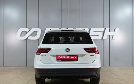 Volkswagen Tiguan II, 2019 год, 1 839 000 рублей, 4 фотография