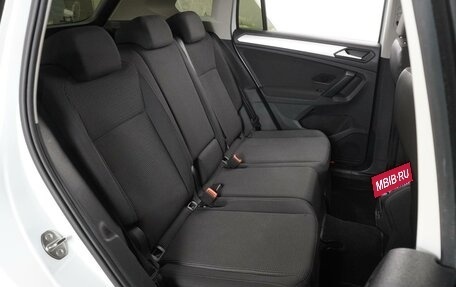 Volkswagen Tiguan II, 2019 год, 1 839 000 рублей, 7 фотография