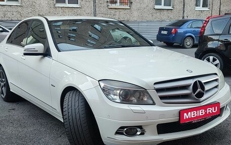 Mercedes-Benz C-Класс, 2008 год, 1 500 000 рублей, 1 фотография
